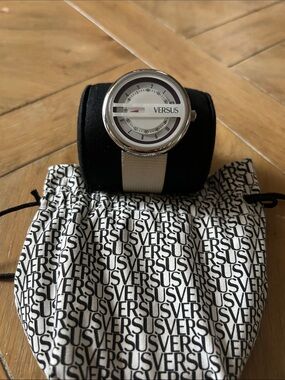 Versus Versace White and Silver Round Dial Women's Watch
